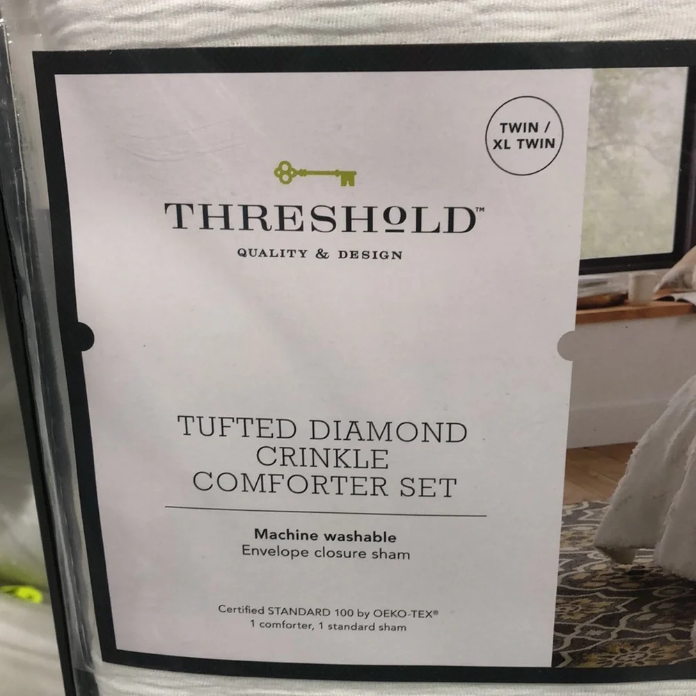 Tufted Diamond Crinkle Comforter Set